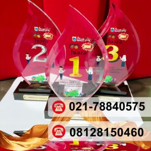 Gallery Plakat Trophy murah